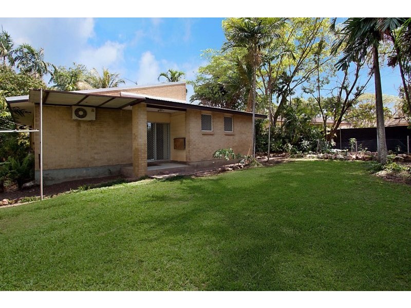 33 Wearing Crescent, Karama NT 0812