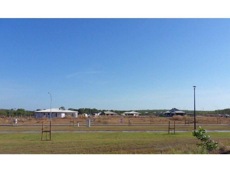 4 Stalwart Street, Johnston NT 0832