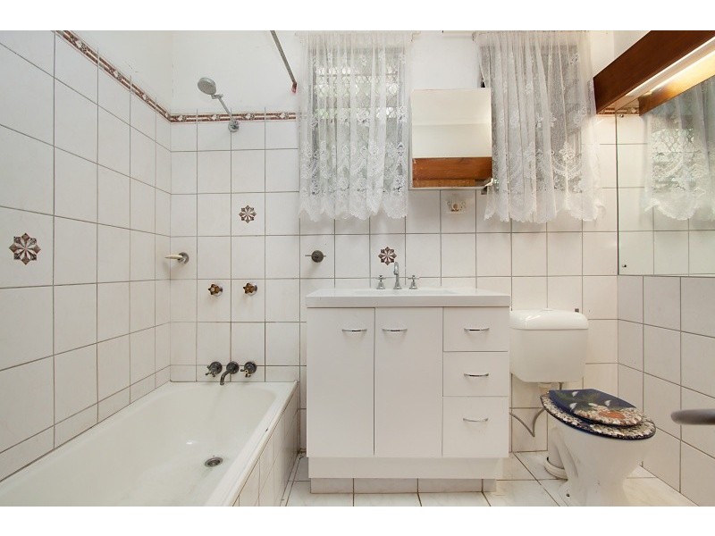 15 Dulverton Court, Karama NT 0812