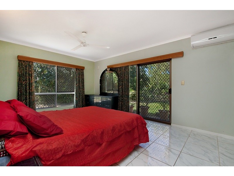 15 Dulverton Court, Karama NT 0812