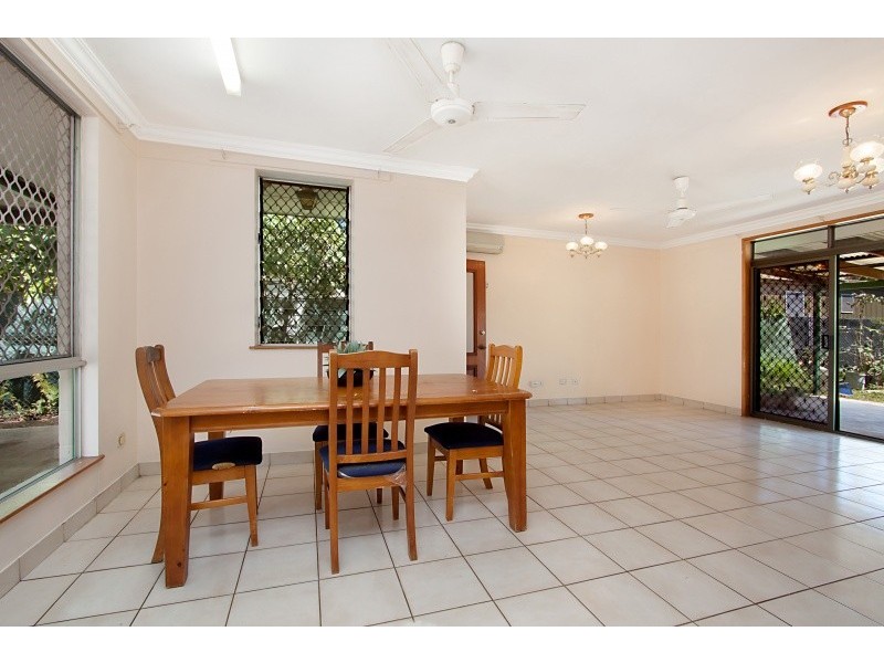 15 Dulverton Court, Karama NT 0812