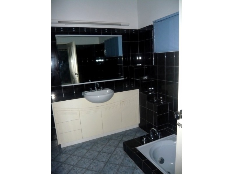 4 Shield Court, Leanyer NT 0812