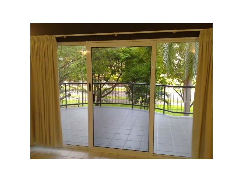 2/135 Smith Street, Darwin NT 0800