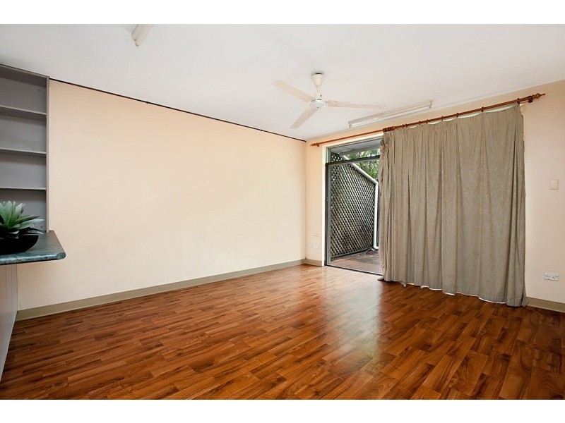 2/13 Nation Crescent, Coconut Grove NT 0810