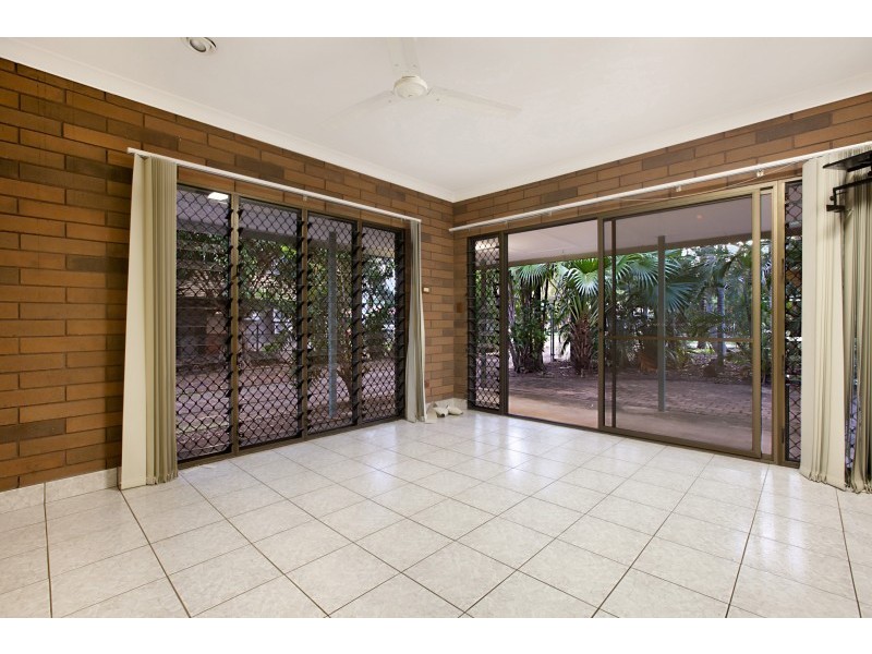 11 Sanford Street, Leanyer NT 0812