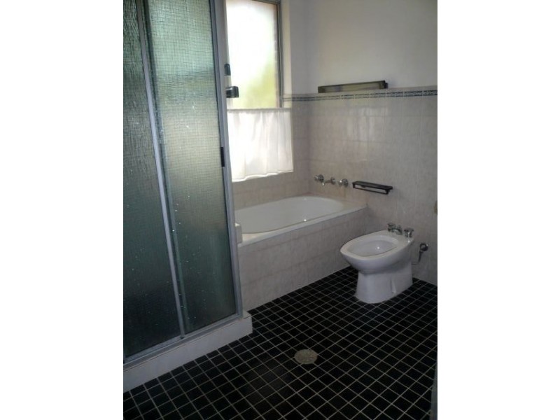 95 Carnoustie Court, Northlakes NT 0812