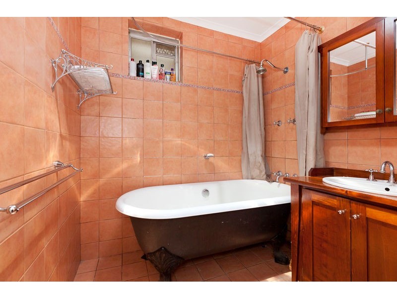 10 Emily Gardens, Alawa NT 0810