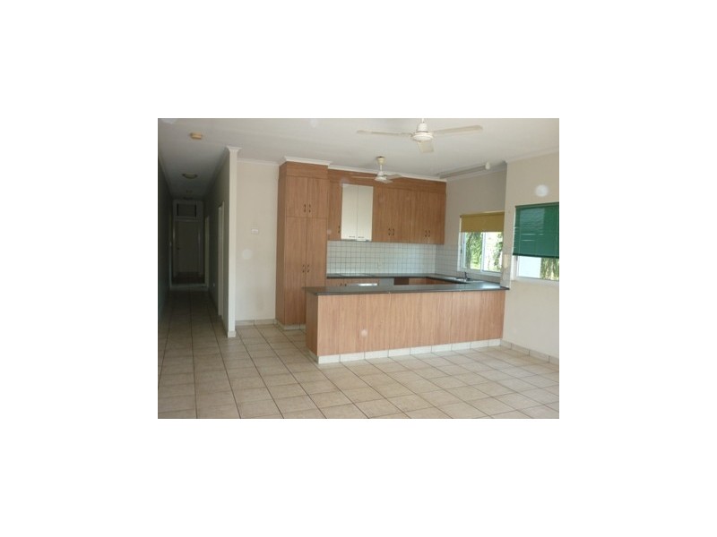 5/2 Beagle Street, Larrakeyah NT 0820