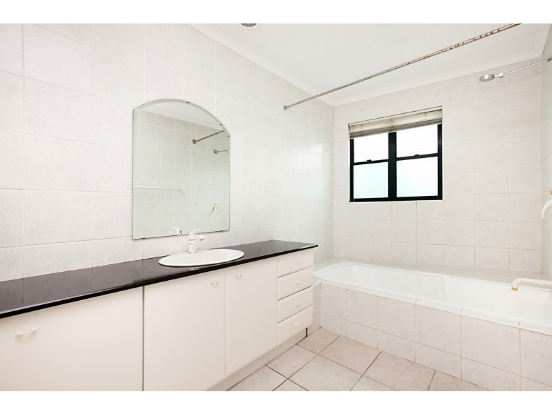 29/8 Knuckey Street, Darwin NT 0800