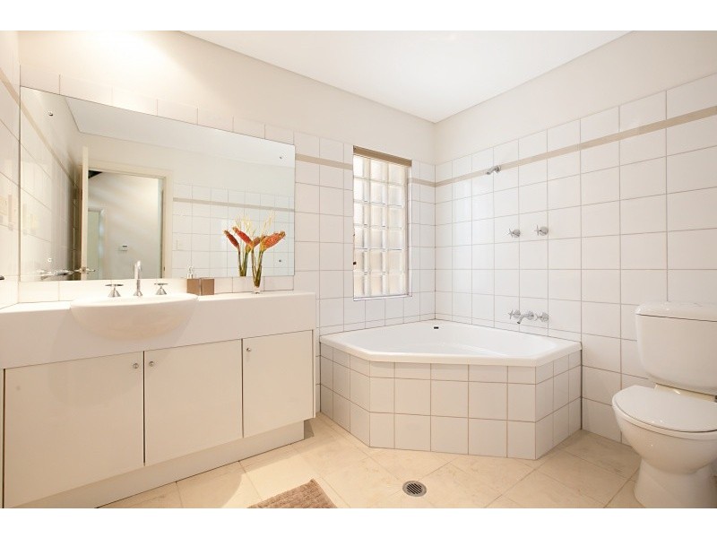 4/8 Gardens Road, The Gardens NT 0820