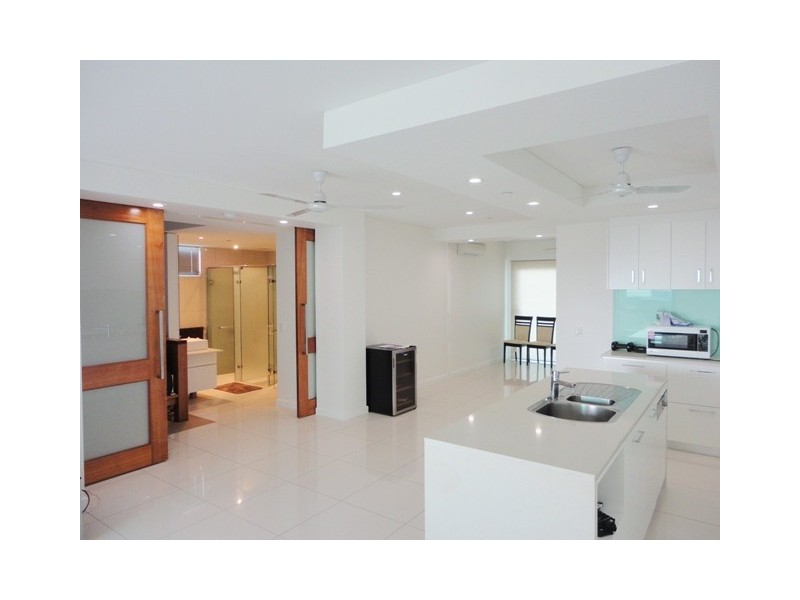 6007/27  Woods Street, Darwin NT 0800