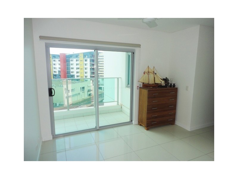 6007/27  Woods Street, Darwin NT 0800
