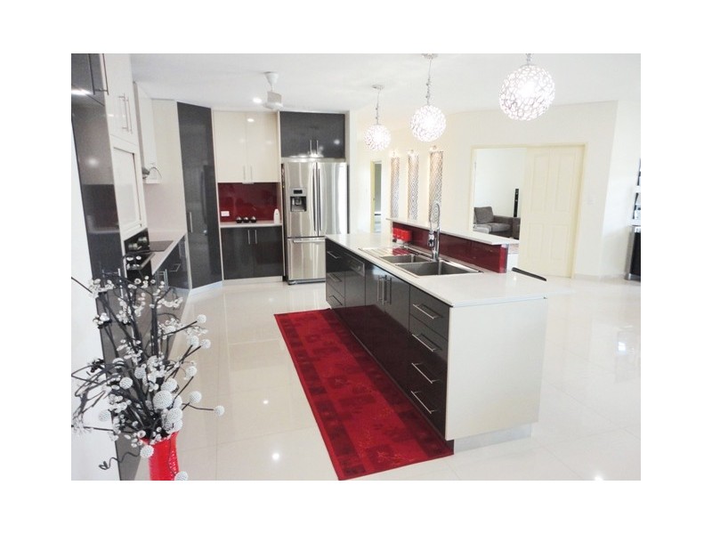 8 Pye Street, Bellamack NT 0832