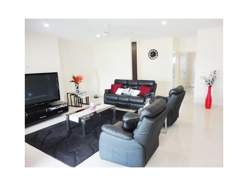 8 Pye Street, Bellamack NT 0832