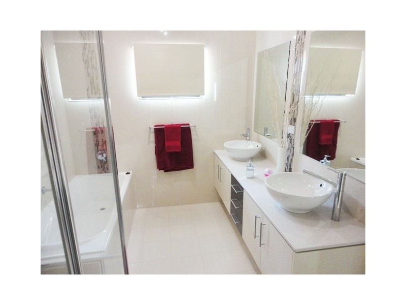 8 Pye Street, Bellamack NT 0832