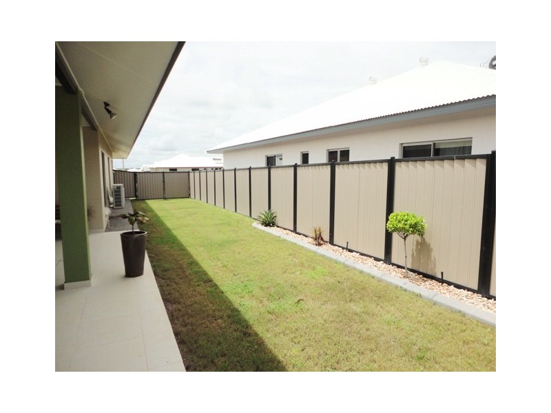 8 Pye Street, Bellamack NT 0832