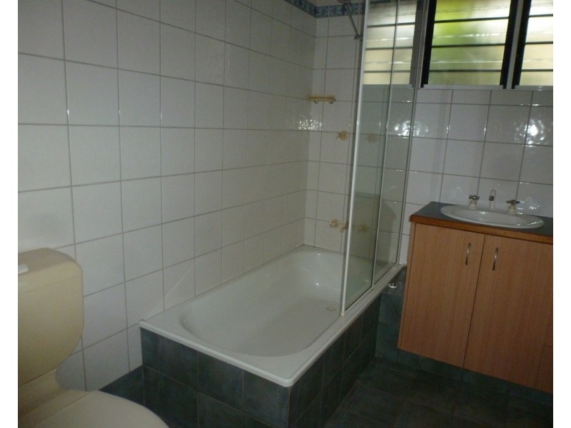 2/37 Sovereign Circuit, Coconut Grove NT 0810