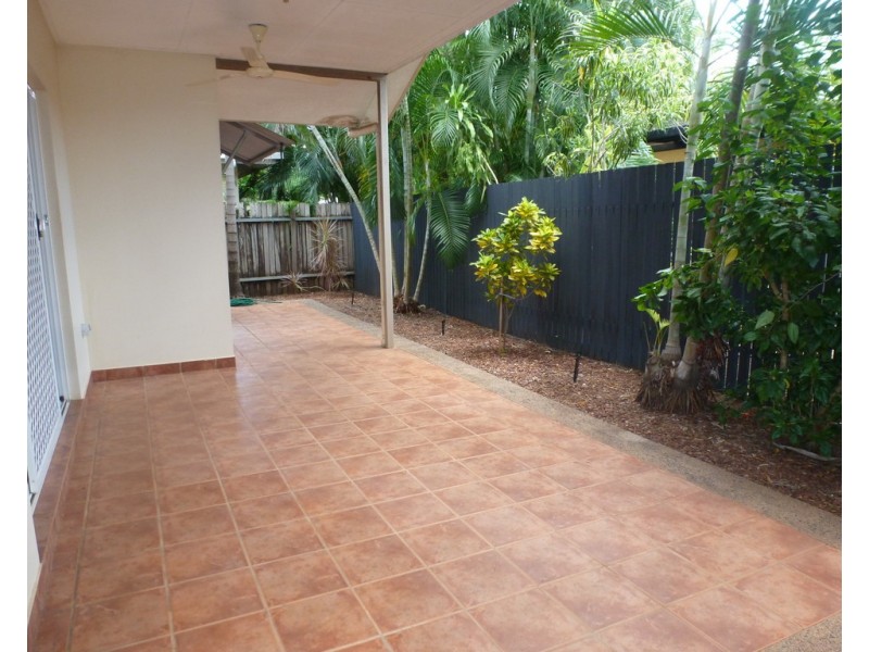 2/37 Sovereign Circuit, Coconut Grove NT 0810