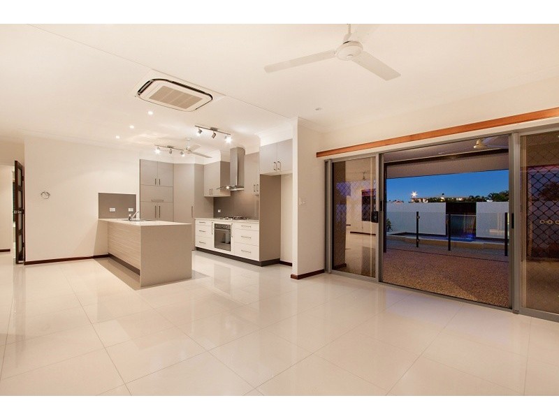 34 Charlotte Street, Fannie Bay NT 0820