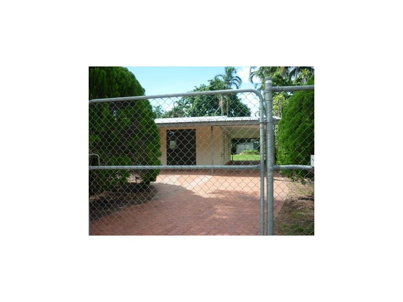2 Eucla Court, Karama NT 0812