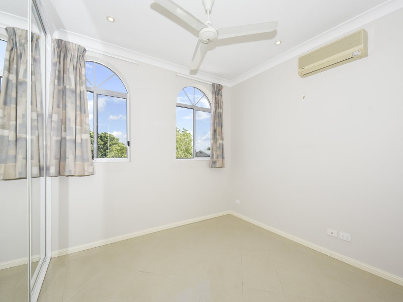 2/25 Villaflor Crescent, Woolner NT 0820