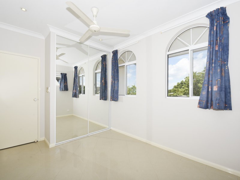 2/25 Villaflor Crescent, Woolner NT 0820