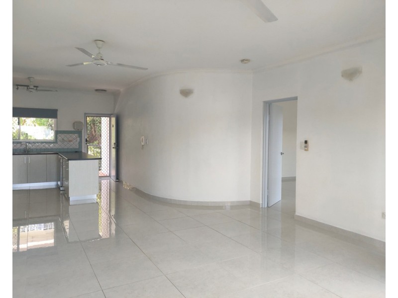 16/9 Manila Place, Woolner NT 0820