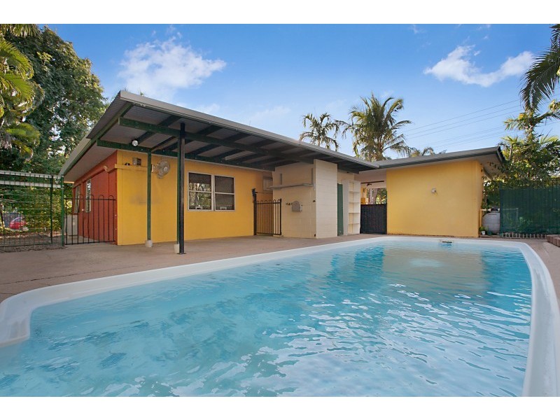 2 Adcock Crescent, Nakara NT 0810