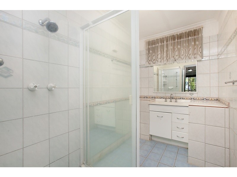 2 Adcock Crescent, Nakara NT 0810