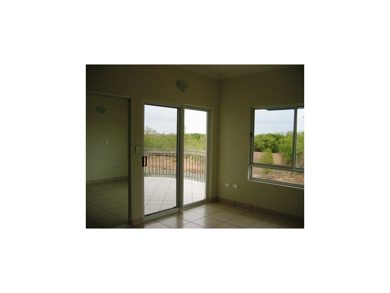 2/33 Sunset Drive, Coconut Grove NT 0810