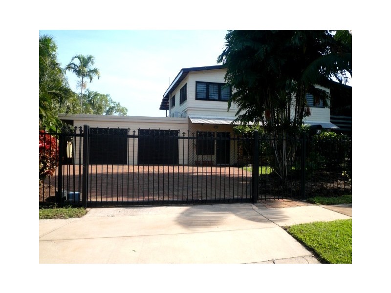 27 Sandalwood Street, Nightcliff NT 0810