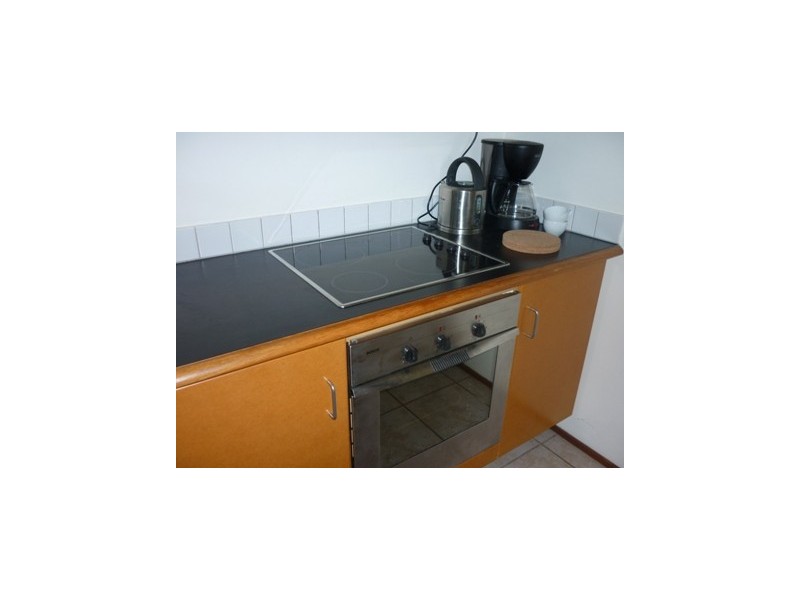 10/12 McLachlan Street, Darwin NT 0800