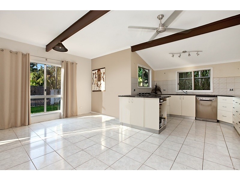 11 Ostermann Street, Coconut Grove NT 0810