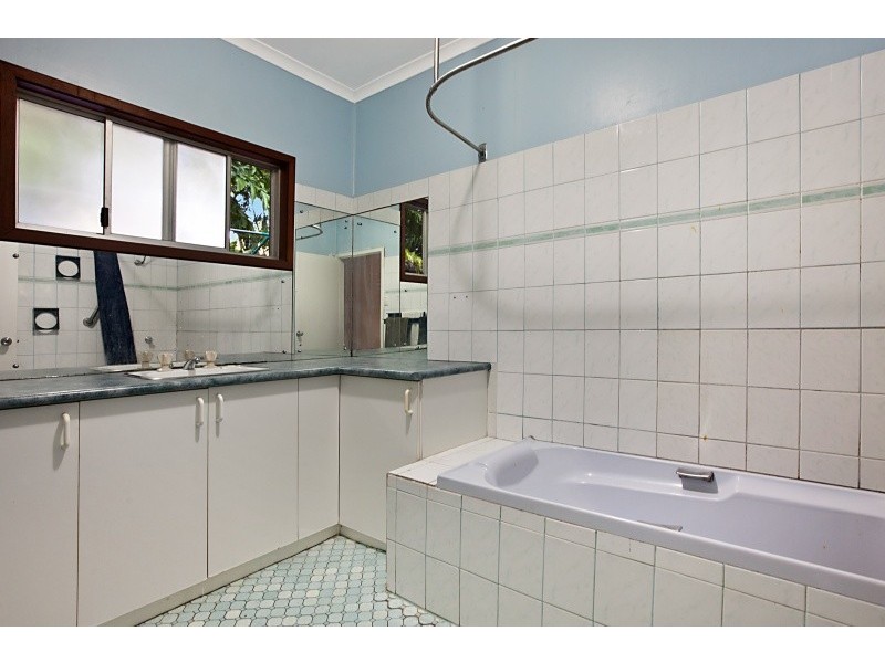 11 Ostermann Street, Coconut Grove NT 0810