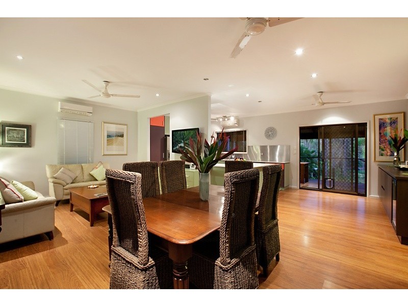 2 Orchard Road, Coconut Grove NT 0810