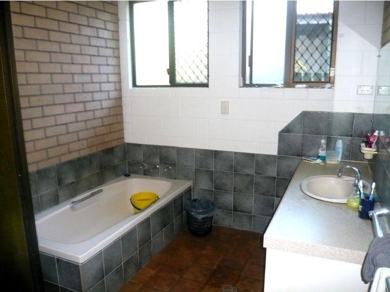 4 SANFORD STREET, Leanyer NT 0812