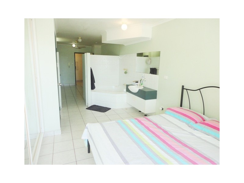 105/21 Cavenagh Street, Darwin NT 0800