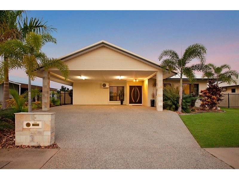 19 Wood Crescent, Rosebery NT 0832