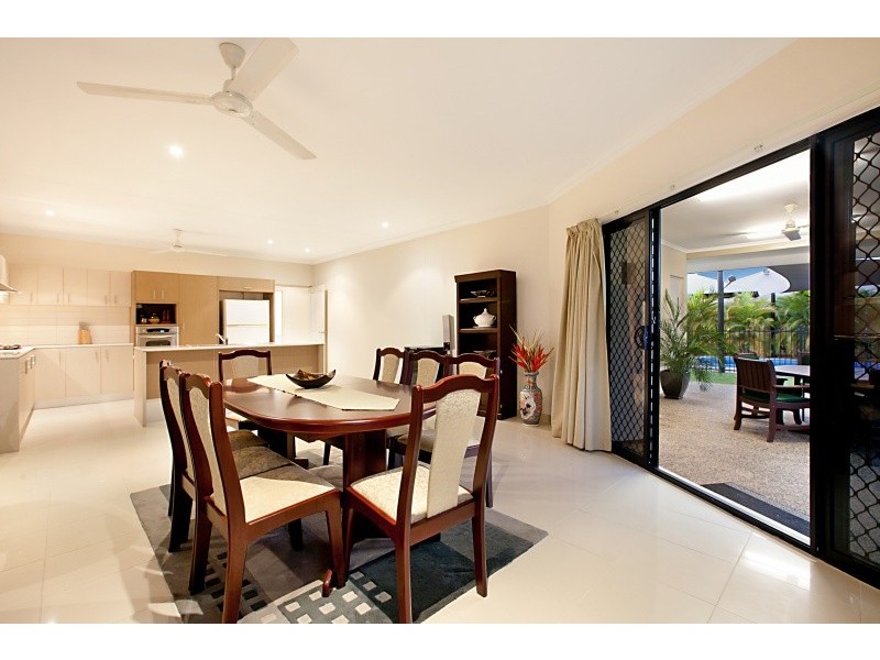 19 Wood Crescent, Rosebery NT 0832