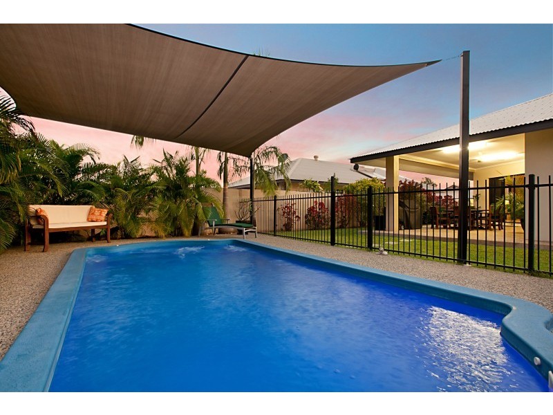 19 Wood Crescent, Rosebery NT 0832
