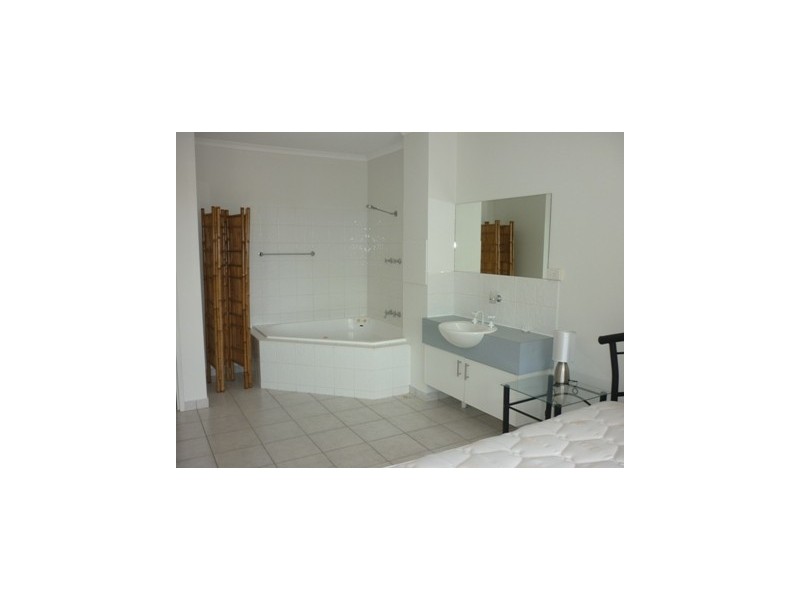 83/21 Cavenagh Street, Darwin NT 0800