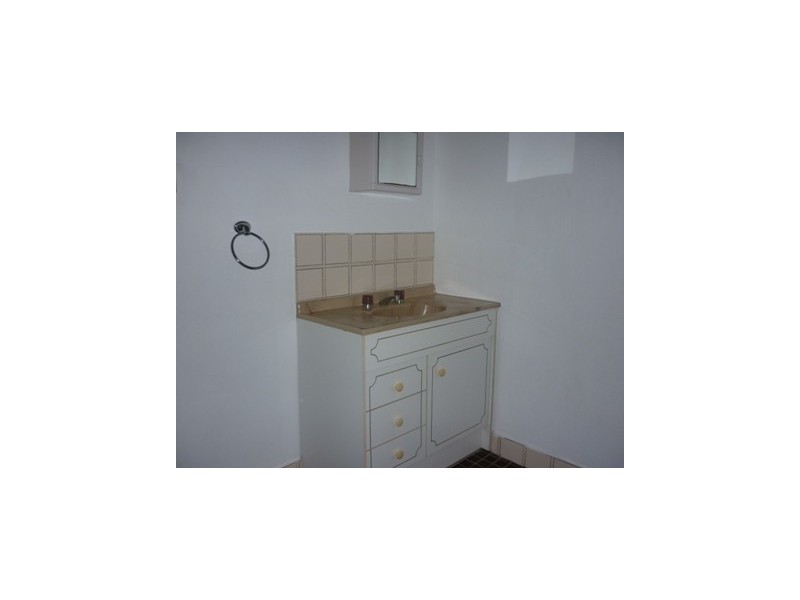 2/50 Calytrix Road, Karama NT 0812