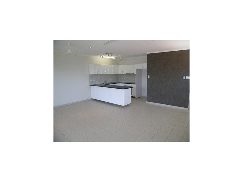 9/25 Sunset Drive, Coconut Grove NT 0810