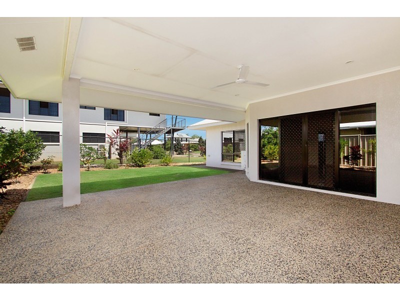 21 Mirrakma Court, Lyons NT 0810