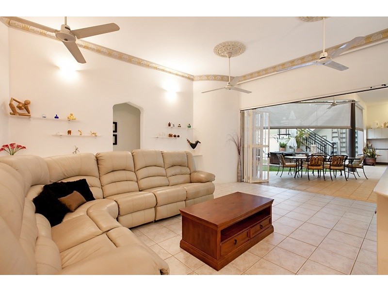 1 Mullen Gardens, Alawa NT 0810