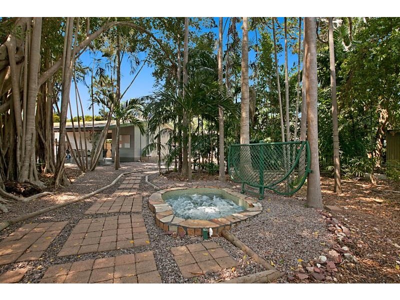 27 Hodgson Drive, Leanyer NT 0812