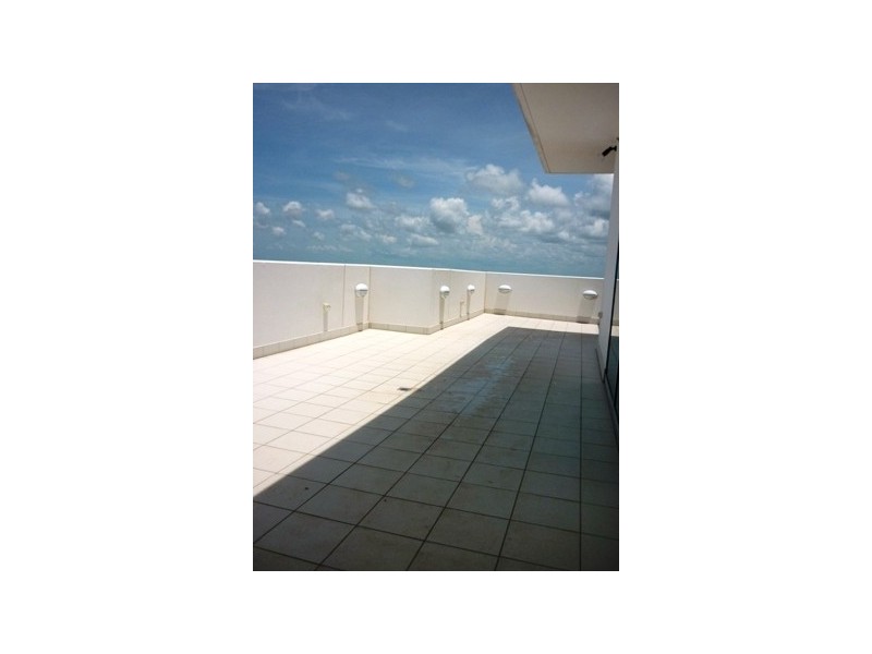 2036/27 Woods Street, Darwin NT 0800