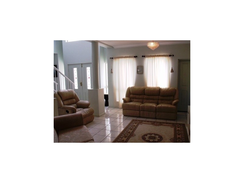 11 Broadbent Street, Parap NT 0820