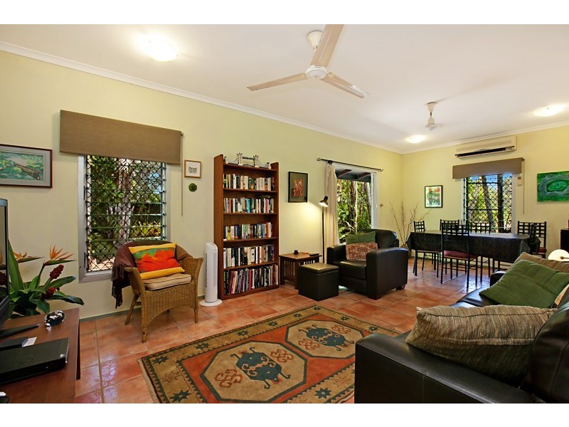 72 Rocklands Drive, Tiwi NT 0810