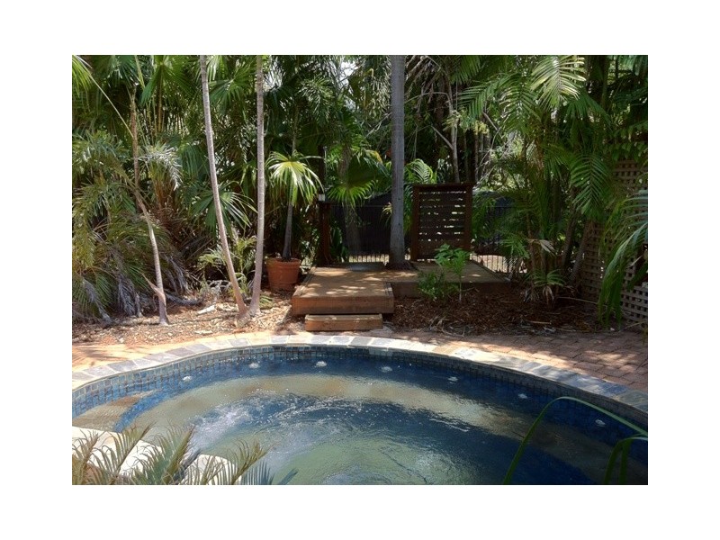 20 Caledonian Street, Anula NT 0812
